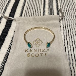 Kendra Scott bracelet